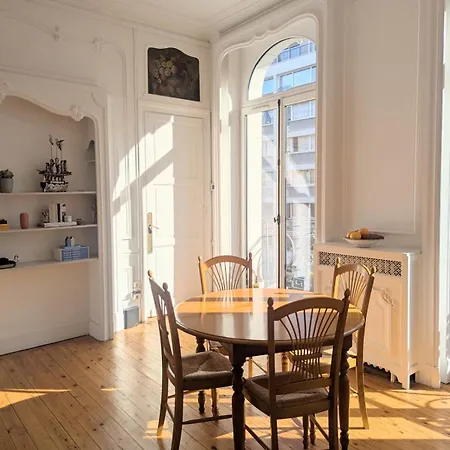 Charming T2 With Balcony In Lille-centre Apartment
