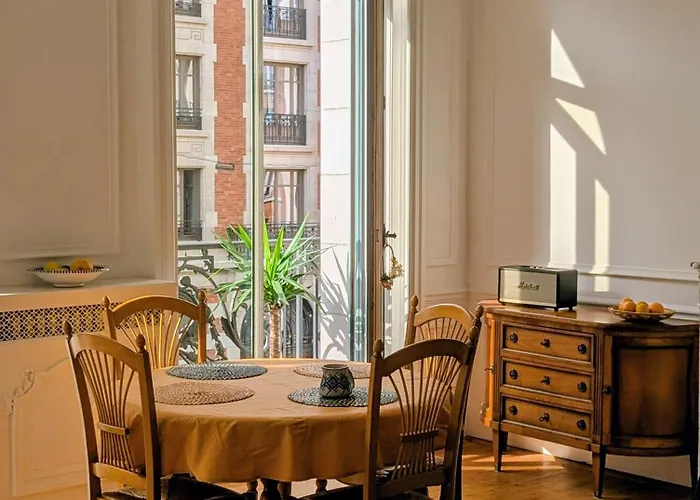 Hypercentre - Charming T2 With Balcony * Lille